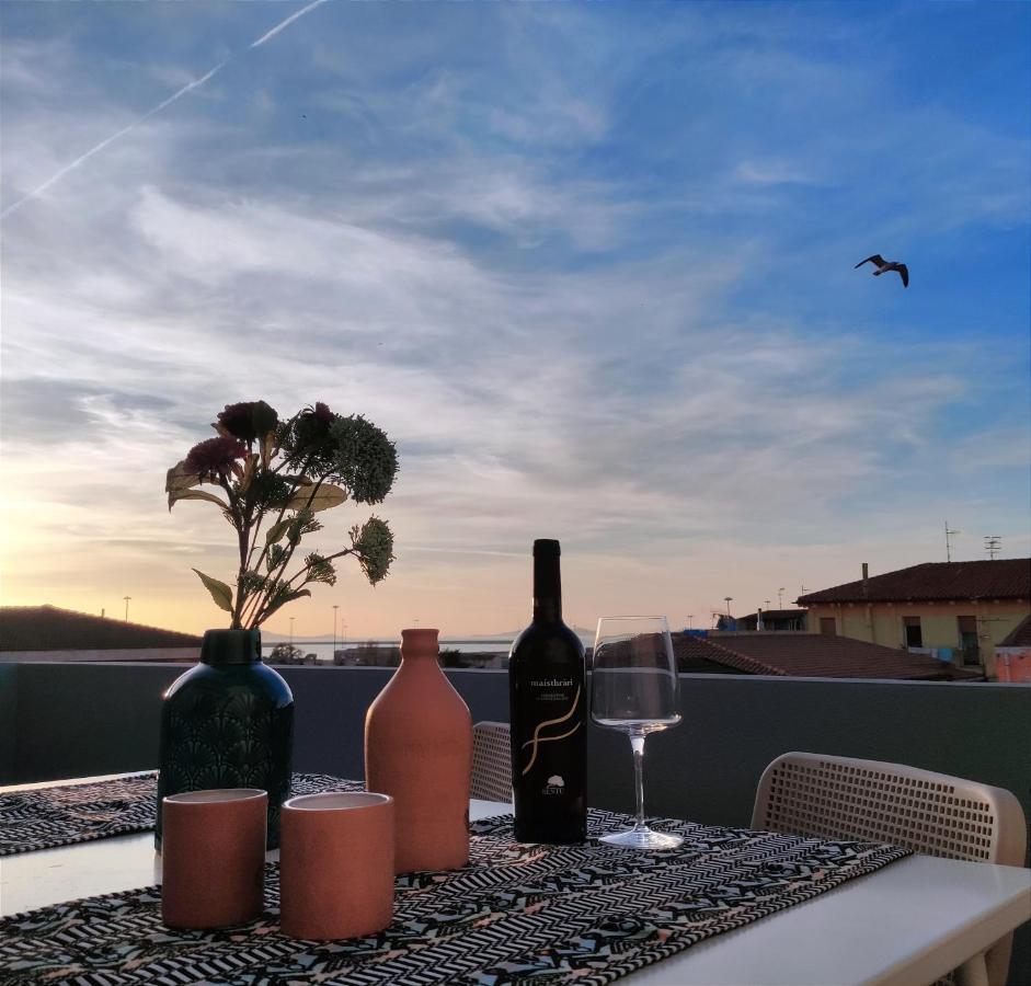 Il Faro Apartment Porto Torres Ngoại thất bức ảnh